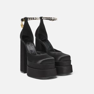 Versace Medusa Aevitas Women's Platform Pumps Size 10/40